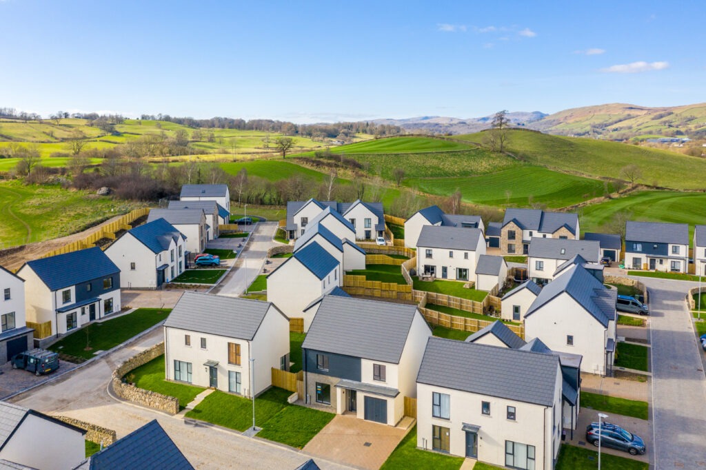 What Makes Certain Neighborhoods More Attractive to Homebuyers